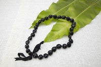 Kukui Nut Lei - Black